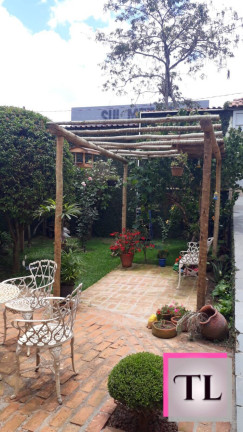 Imagem Casa com 2 Quartos à Venda, 100 m² em Jardim Do Contorno - Poços De Caldas