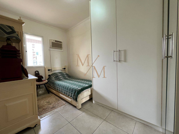 Imagem Apartamento com 3 Quartos à Venda, 168 m² em Gonzaga - Santos