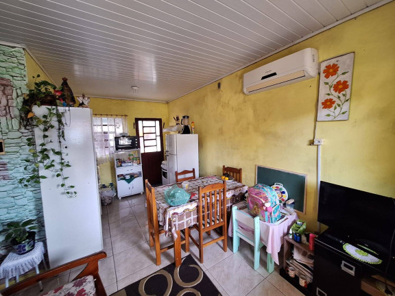 Imagem Casa com 2 Quartos à Venda, 300 m² em Fiuza - Viamão