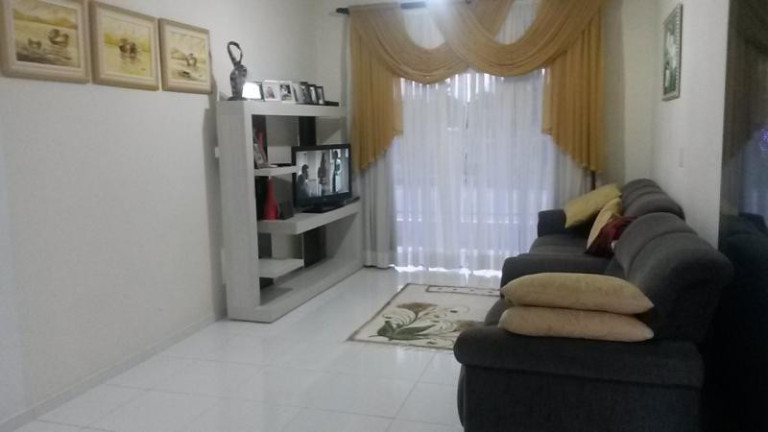 Imagem Casa com 3 Quartos para Alugar ou Temporada, 324 m² em Itacolomi - Balneário Piçarras