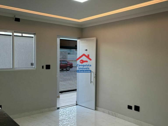 Imagem Sobrado com 2 Quartos à Venda, 95 m² em Maracanã - Praia Grande Imagem Sobrado com 2 Quartos à Venda, 95 m² em Maracanã - Praia Grande
