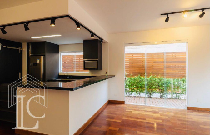 Imagem Casa com 3 Quartos à Venda, 300 m² em Morumbi - São Paulo