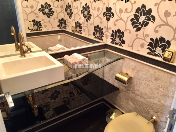 Imagem Apartamento com 3 Quartos à Venda, 257 m² em Moema - São Paulo Imagem Apartamento com 3 Quartos à Venda, 257 m² em Moema - São Paulo