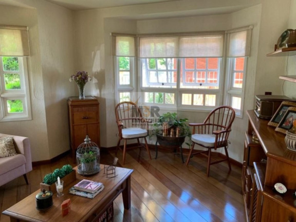 Imagem Casa com 4 Quartos à Venda, 246 m² em Logradouro - Nova Petrópolis