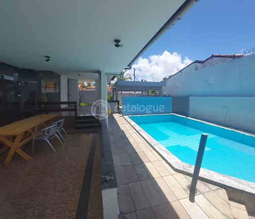 Casa com 5 Quartos à Venda, 450 m² em Capim Macio - Natal