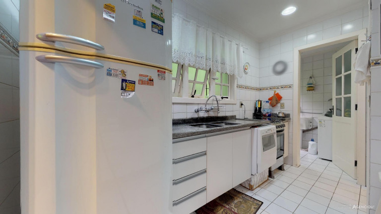 Imagem Sobrado com 3 Quartos à Venda, 221 m² em Tristeza - Porto Alegre