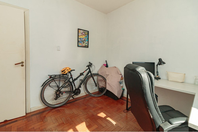 Imagem Apartamento com 2 Quartos à Venda, 63 m² em Santa Cecília - Porto Alegre