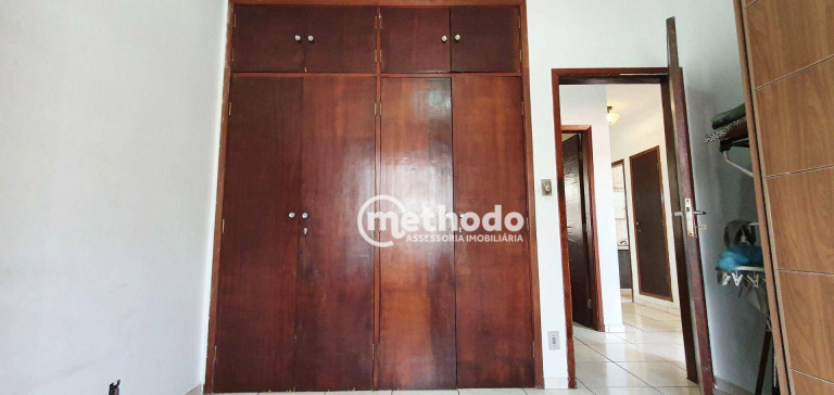 Imagem Casa com 3 Quartos à Venda, 244 m² em Jardim Bela Vista - Campinas Imagem Casa com 3 Quartos à Venda, 244 m² em Jardim Bela Vista - Campinas