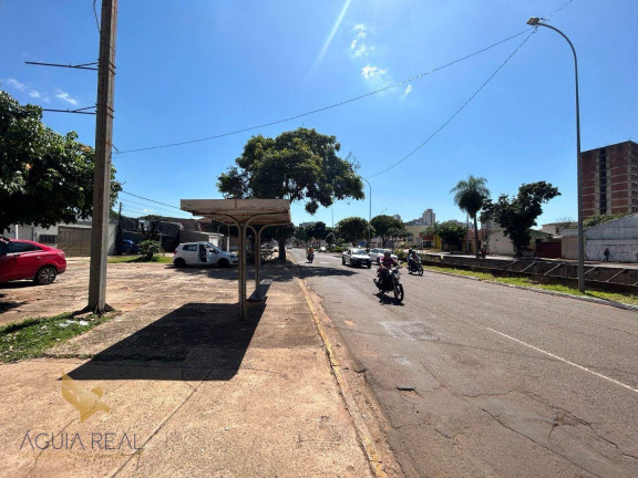 Imagem Terreno à Venda, 300 m² em Centro - Campo Grande Imagem Terreno à Venda, 300 m² em Centro - Campo Grande