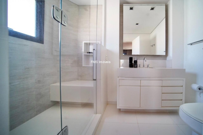 Imagem Imóvel com 4 Quartos à Venda, 364 m² em Moema - São Paulo Imagem Imóvel com 4 Quartos à Venda, 364 m² em Moema - São Paulo
