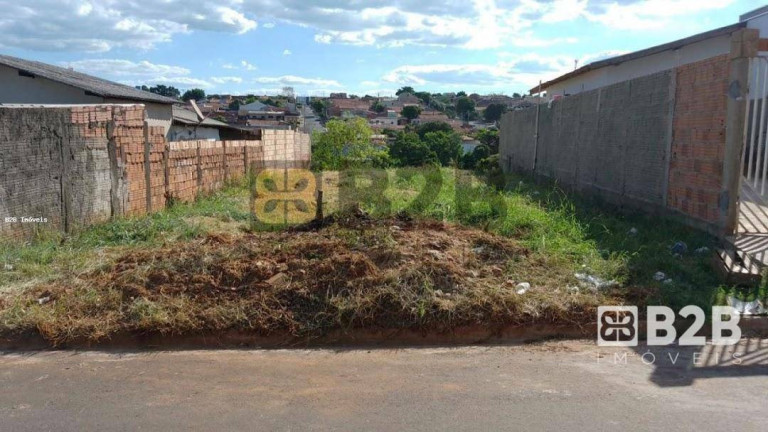 Imagem Terreno à Venda, 125 m² em Parque Jaraguá - Bauru Imagem Terreno à Venda, 125 m² em Parque Jaraguá - Bauru