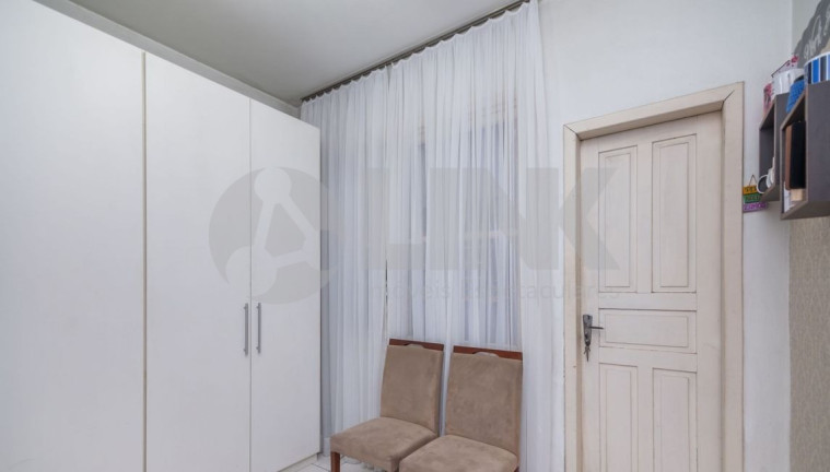 Imagem Apartamento com 3 Quartos à Venda, 120 m² em São Sebastião - Porto Alegre Imagem Apartamento com 3 Quartos à Venda, 120 m² em São Sebastião - Porto Alegre