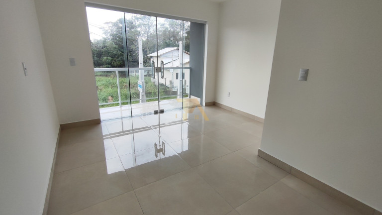 Imagem Imóvel com 2 Quartos à Venda, em Araçatuba - Imbituba Imagem Imóvel com 2 Quartos à Venda, em Araçatuba - Imbituba