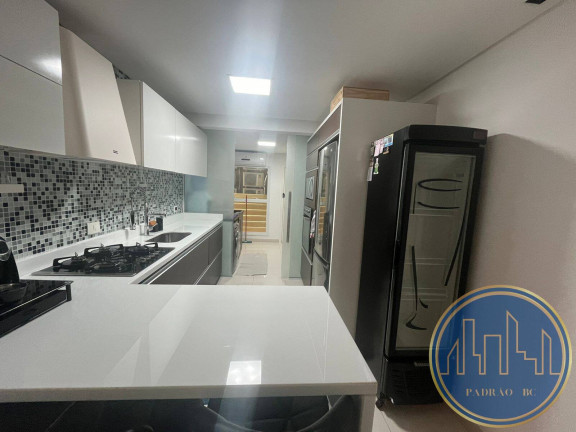 Imagem Apartamento com 4 Quartos para Temporada, em Centro - Balneário Camboriú Imagem Apartamento com 4 Quartos para Temporada, em Centro - Balneário Camboriú