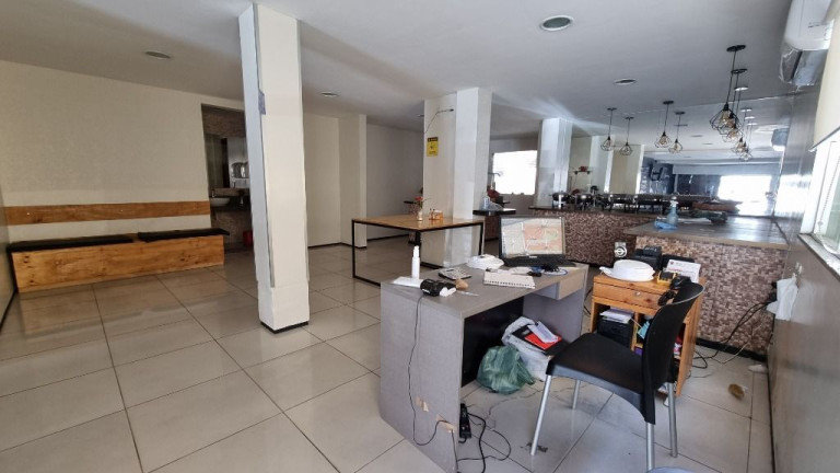 Imagem Casa com 3 Quartos à Venda, 419 m² em Bom Futuro - Fortaleza