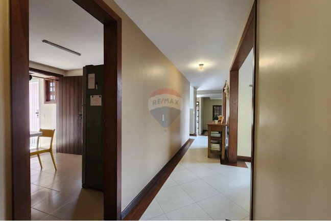 Imagem Casa de Condomínio com 3 Quartos à Venda, 324 m² em Itaipu - Niterói Imagem Casa de Condomínio com 3 Quartos à Venda, 324 m² em Itaipu - Niterói