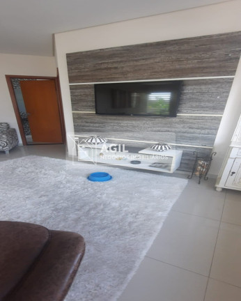 Imagem Casa com 4 Quartos à Venda, 300 m² em Loteamento Villa Branca - Jacareí Imagem Casa com 4 Quartos à Venda, 300 m² em Loteamento Villa Branca - Jacareí