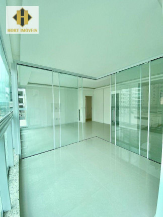 Imagem Apartamento com 3 Quartos à Venda, 115 m² em Meia Praia - Itapema Imagem Apartamento com 3 Quartos à Venda, 115 m² em Meia Praia - Itapema