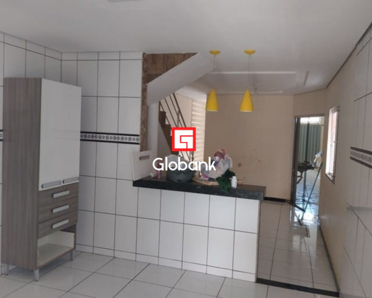 Imagem Sobrado com 3 Quartos à Venda,  em Delfino Magalhães - Montes Claros