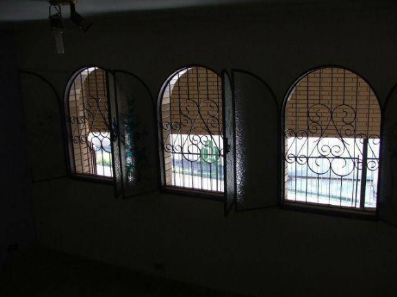 Imagem Sobrado com 2 Quartos à Venda ou Locação, 190 m² em Jardim Do Papai - Guarulhos Imagem Sobrado com 2 Quartos à Venda ou Locação, 190 m² em Jardim Do Papai - Guarulhos
