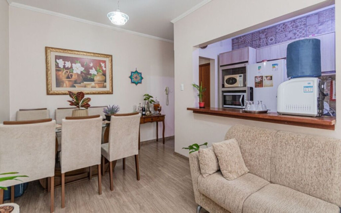 Imagem Imóvel com 2 Quartos à Venda, 57 m² em Menino Deus - Porto Alegre Imagem Imóvel com 2 Quartos à Venda, 57 m² em Menino Deus - Porto Alegre