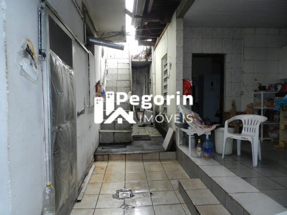 Imagem Casa com 3 Quartos à Venda, 298 m² em Emiliano Perneta - Pinhais Imagem Casa com 3 Quartos à Venda, 298 m² em Emiliano Perneta - Pinhais