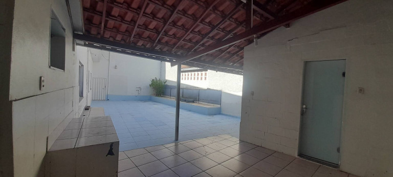 Imagem Casa com 4 Quartos à Venda, 220 m² em Bromélias - Timóteo