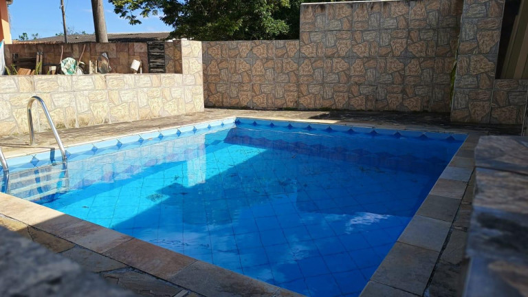 Casa com 4 Quartos à Venda, 302 m² em Jardim Das Palmeiras - Itanhaém