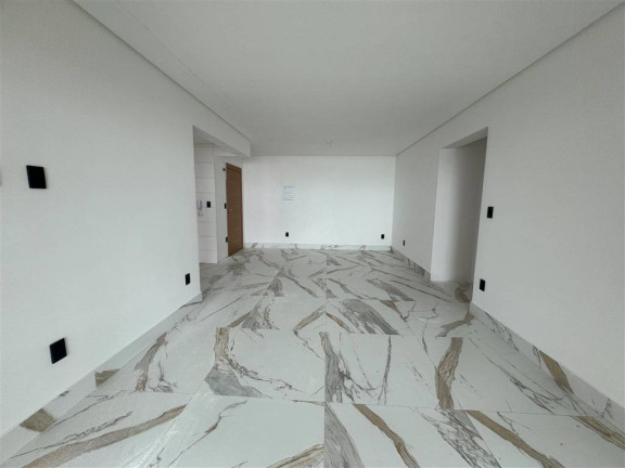 Imagem Apartamento com 3 Quartos à Venda, 126 m² em Aviação - Praia Grande Imagem Apartamento com 3 Quartos à Venda, 126 m² em Aviação - Praia Grande