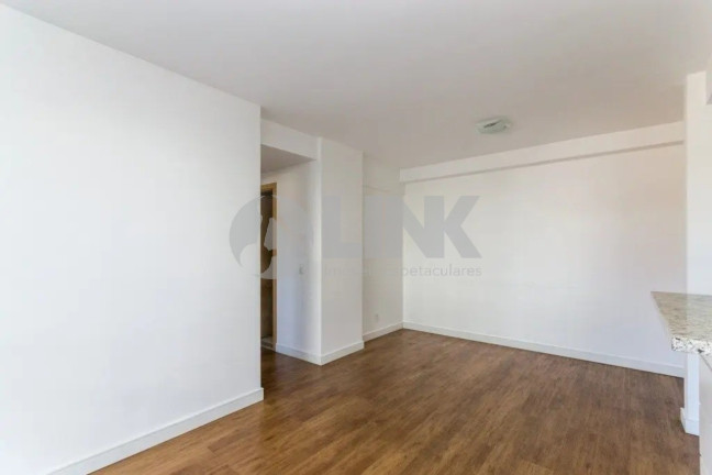 Imagem Apartamento com 2 Quartos à Venda, 70 m² em Passo Da Areia - Porto Alegre Imagem Apartamento com 2 Quartos à Venda, 70 m² em Passo Da Areia - Porto Alegre