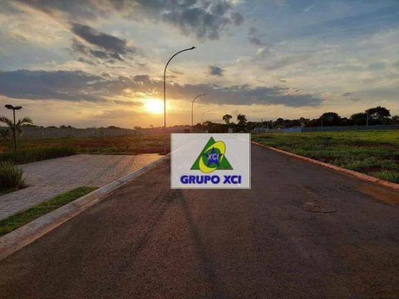 Imagem Terreno à Venda, 300 m² em Parque Das Industrias - Paulínia Imagem Terreno à Venda, 300 m² em Parque Das Industrias - Paulínia