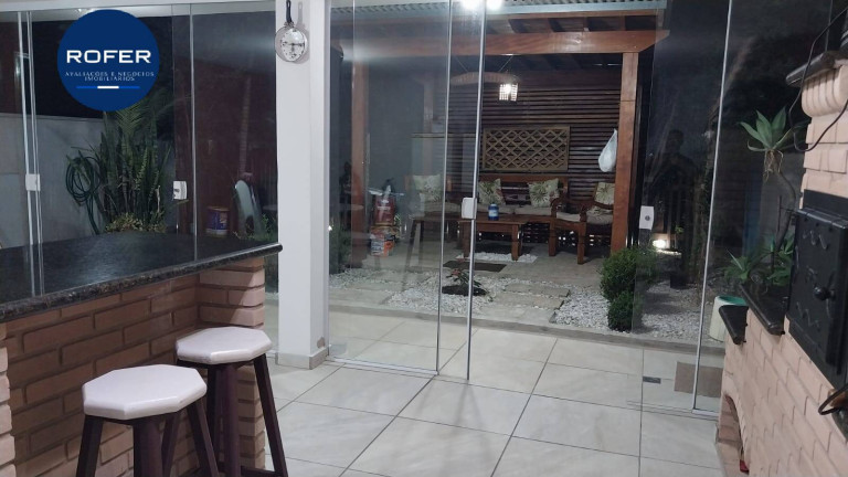Imagem Casa de Condomínio com 2 Quartos à Venda, 175 m² em Jardim Pinheiros - Valinhos
