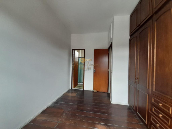 Imagem Apartamento com 4 Quartos para Alugar, 192 m² em Várzea - Teresópolis