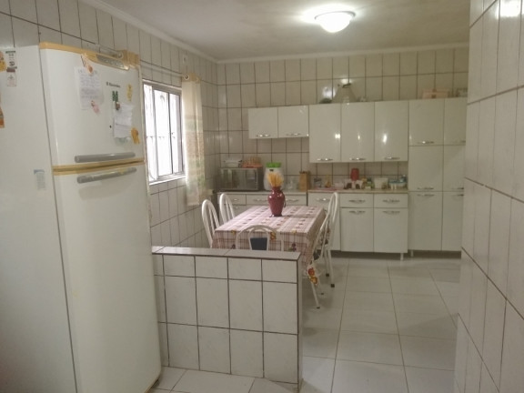 Imagem Casa com 2 Quartos à Venda, 200 m² em Santa Maria - Santos