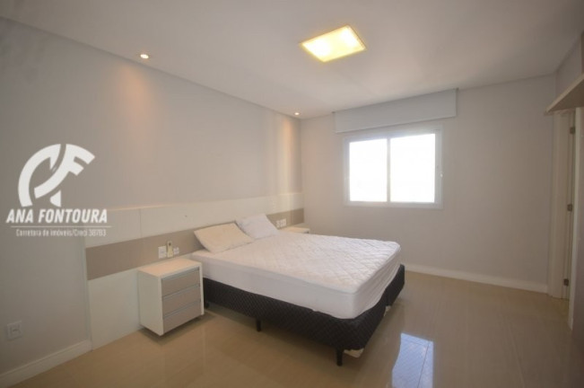 Imagem Apartamento com 4 Quartos à Venda, 136 m² em Centro - Balneário Camboriú Imagem Apartamento com 4 Quartos à Venda, 136 m² em Centro - Balneário Camboriú