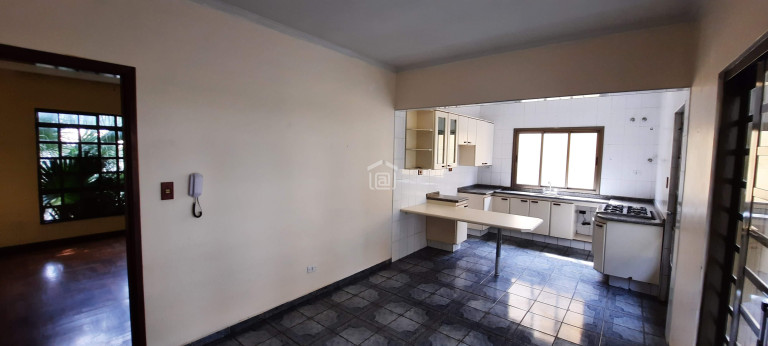 Imagem Casa com 4 Quartos à Venda, 9.999.999 m² em Jardim Vitória - Poços De Caldas Imagem Casa com 4 Quartos à Venda, 9.999.999 m² em Jardim Vitória - Poços De Caldas