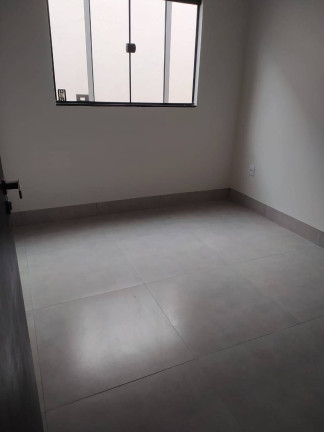 Imagem Casa com 3 Quartos à Venda, 103 m² em Centro-sul - Várzea Grande