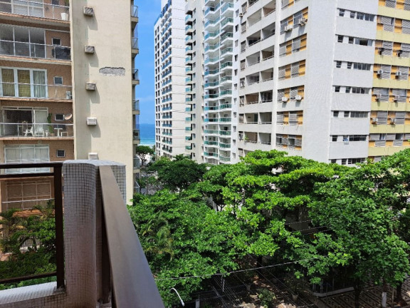 Apartamento com 3 Quartos à Venda, 109 m² em Pitangueiras - Guarujá