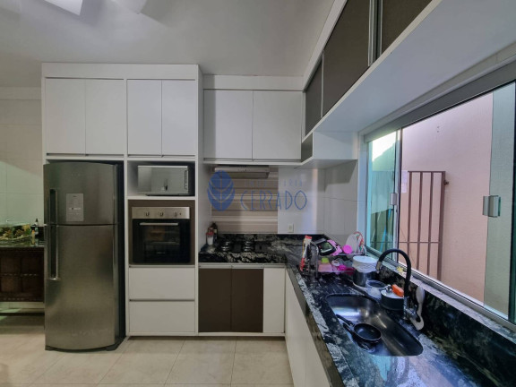 Imagem Casa com 3 Quartos à Venda, 200 m² em Jardim Itália - Anápolis