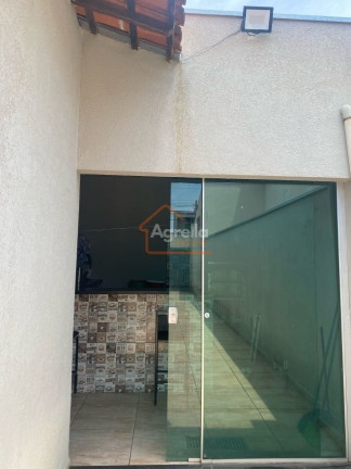 Imagem Casa com 3 Quartos à Venda, 140 m² em Jardim Santa Marta - Mogi Guaçu Imagem Casa com 3 Quartos à Venda, 140 m² em Jardim Santa Marta - Mogi Guaçu