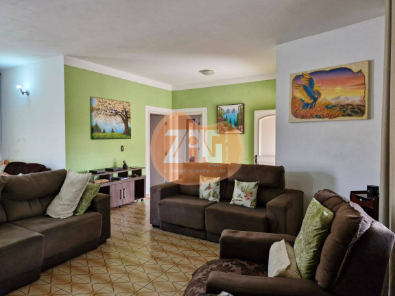 Imagem Casa com 3 Quartos à Venda, 196 m² em Vila Nossa Senhora Das Graças - Taubaté Imagem Casa com 3 Quartos à Venda, 196 m² em Vila Nossa Senhora Das Graças - Taubaté