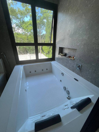 Imagem Casa com 5 Quartos à Venda, 420 m² em Alphaville - Santana De Parnaíba Imagem Casa com 5 Quartos à Venda, 420 m² em Alphaville - Santana De Parnaíba
