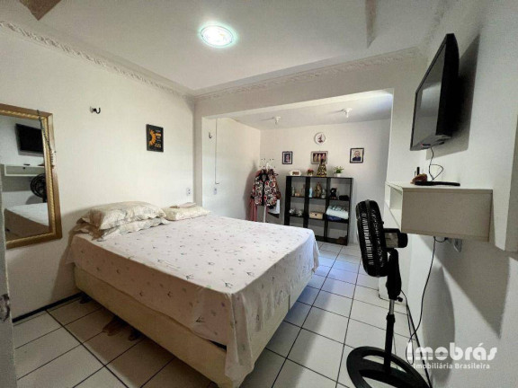 Imagem Casa com 5 Quartos à Venda, 230 m² em Guararapes - Fortaleza Imagem Casa com 5 Quartos à Venda, 230 m² em Guararapes - Fortaleza