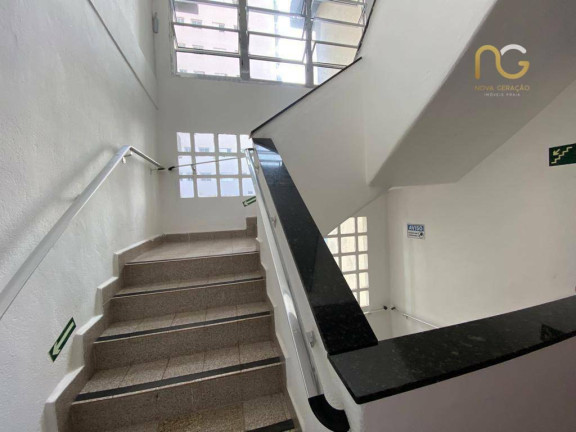 Imagem Kitnet com 1 Quarto à Venda, 30 m² em Canto Do Forte - Praia Grande Imagem Kitnet com 1 Quarto à Venda, 30 m² em Canto Do Forte - Praia Grande