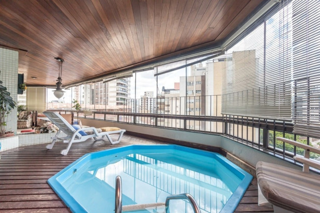 Imagem Apartamento com 4 Quartos à Venda, 352 m² em Moinhos De Vento - Porto Alegre Imagem Apartamento com 4 Quartos à Venda, 352 m² em Moinhos De Vento - Porto Alegre