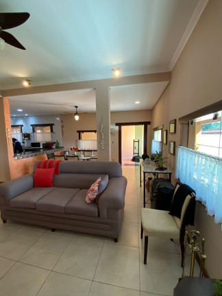 Imagem Casa com 3 Quartos à Venda, 351 m² em Pontal De Santa Marina - Caraguatatuba Imagem Casa com 3 Quartos à Venda, 351 m² em Pontal De Santa Marina - Caraguatatuba