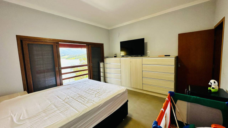 Imagem Chácara com 7 Quartos à Venda, 3.000 m² em Taboão - Piracaia