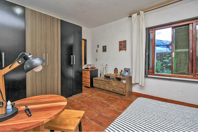 Imagem Casa com 3 Quartos à Venda, 130 m² em Santana - Porto Alegre Imagem Casa com 3 Quartos à Venda, 130 m² em Santana - Porto Alegre