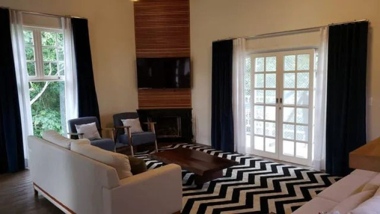 Imagem Casa com 4 Quartos à Venda, 300 m² em Parque Das Artes - Embu Das Artes Imagem Casa com 4 Quartos à Venda, 300 m² em Parque Das Artes - Embu Das Artes