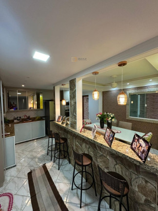 Casa de Condomínio com 5 Quartos à Venda, 300 m² em Manoel Plaza - Serra